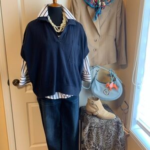 BR OVERSIZE Navy Cotton-Linen Blend Top